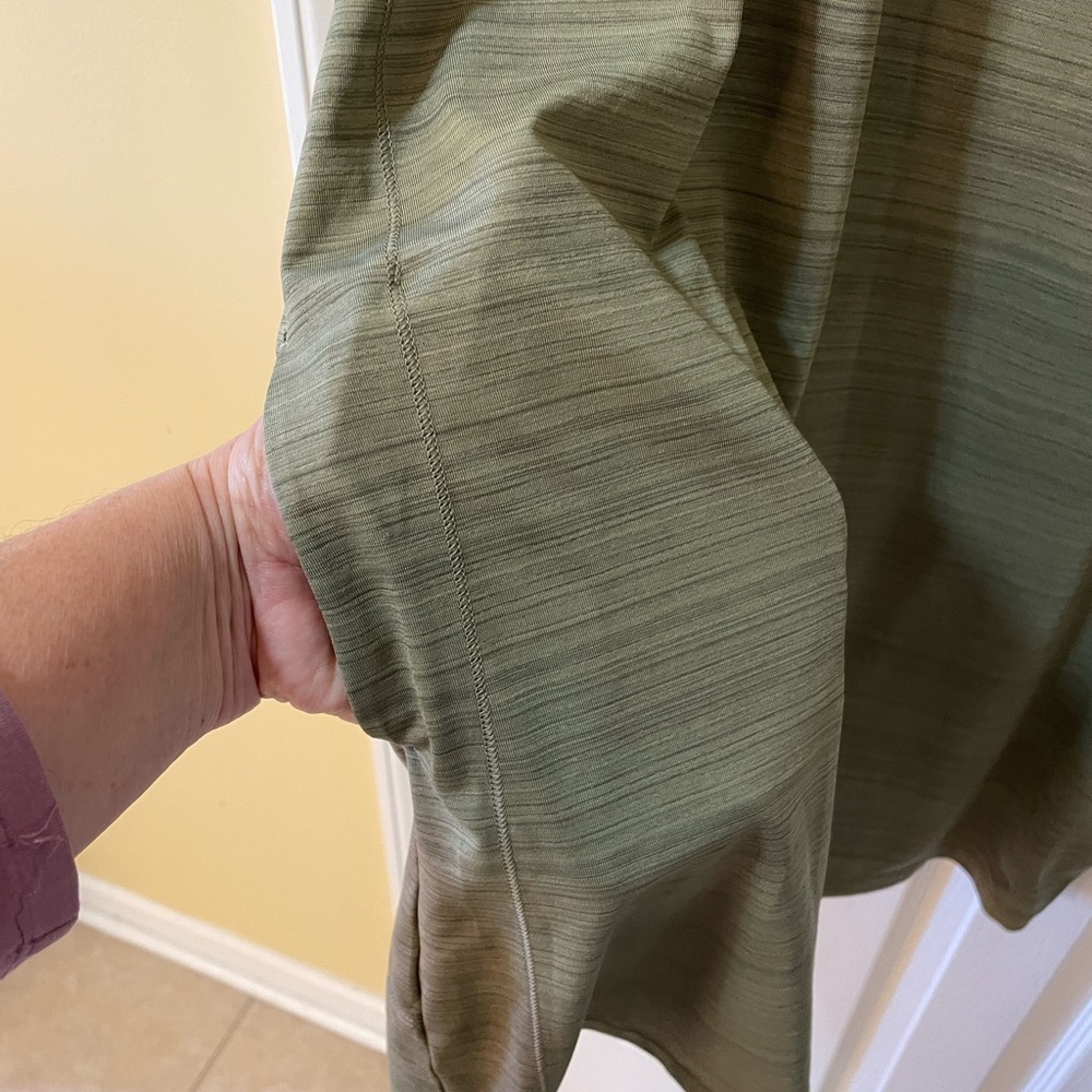 Athleta Sleeveless Swing Tank Dress Size 1X Olive Green 🌿 with Pockets - Picture 6 of 7